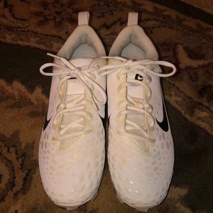 Women’s NIKE Softball Cleats